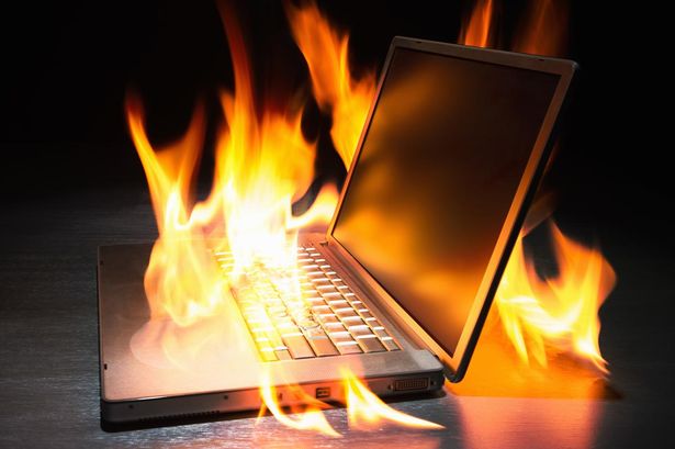 Laptop-computer-on-fire